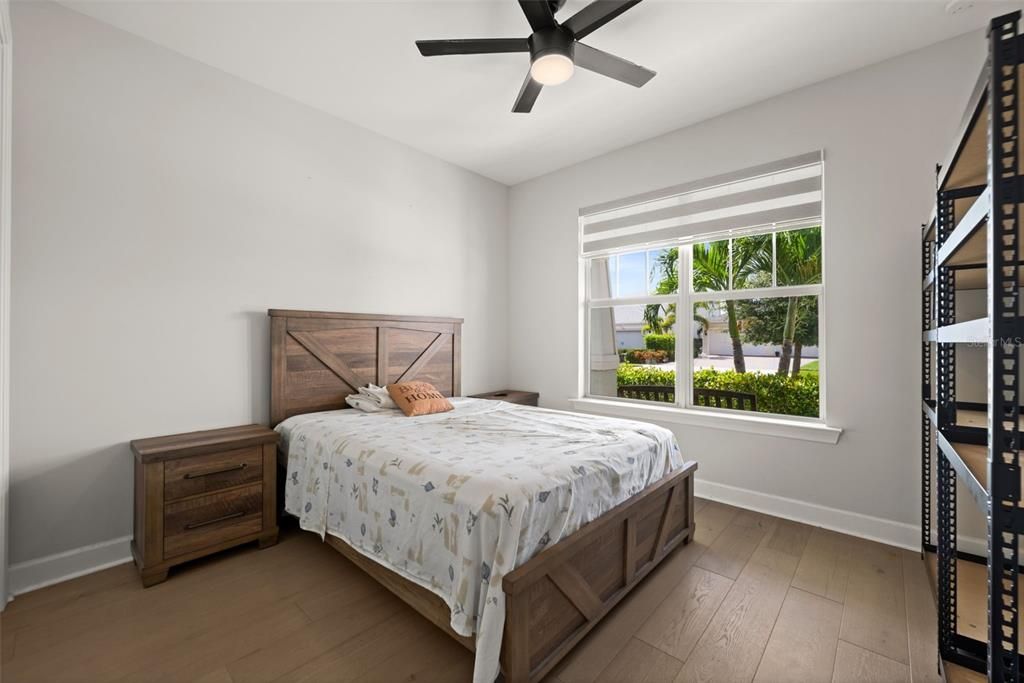For Sale: $510,000 (3 beds, 2 baths, 2375 Square Feet)