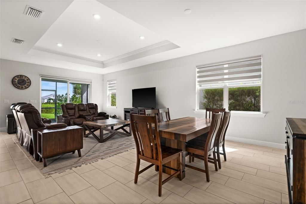 For Sale: $510,000 (3 beds, 2 baths, 2375 Square Feet)