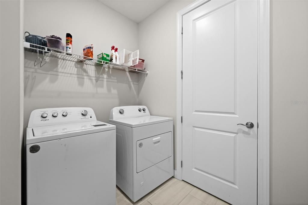 For Sale: $510,000 (3 beds, 2 baths, 2375 Square Feet)