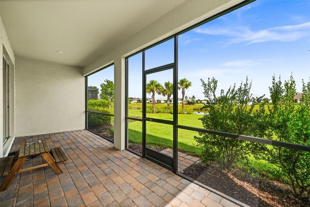 For Sale: $510,000 (3 beds, 2 baths, 2375 Square Feet)
