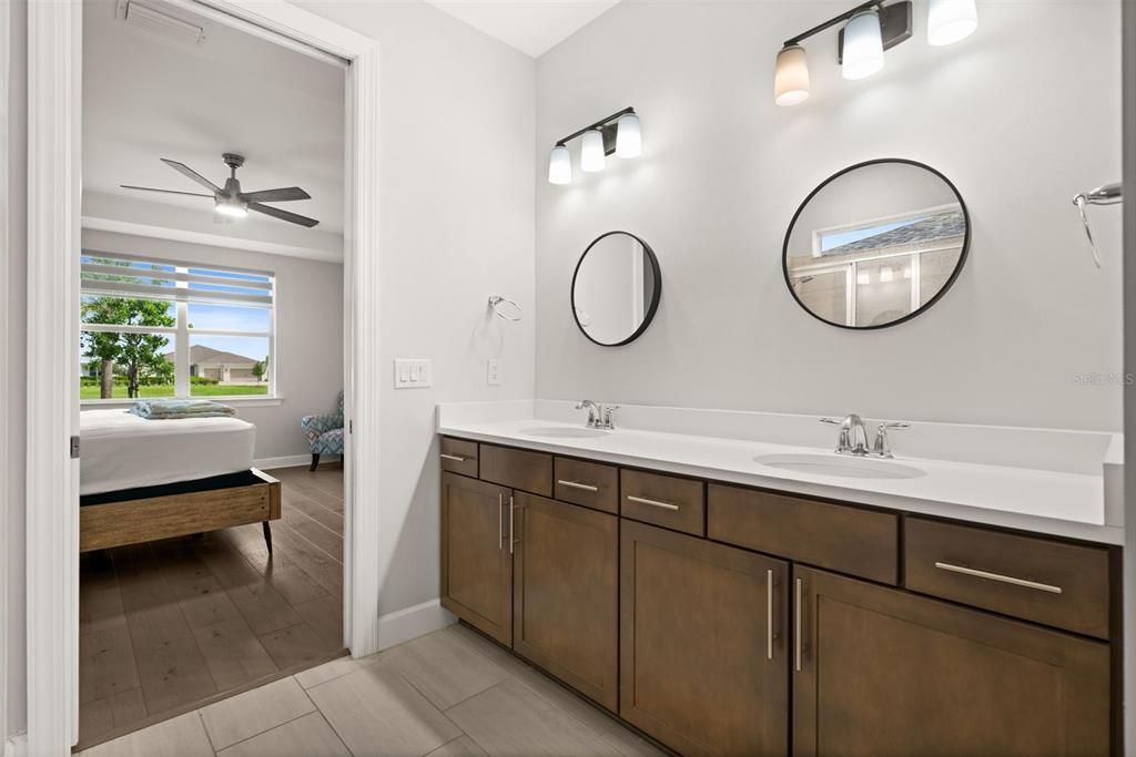 For Sale: $510,000 (3 beds, 2 baths, 2375 Square Feet)