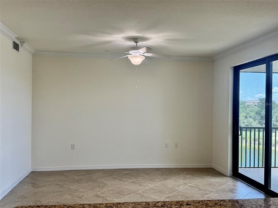 En Venta: $249,900 (2 camas, 2 baños, 1142 Pies cuadrados)