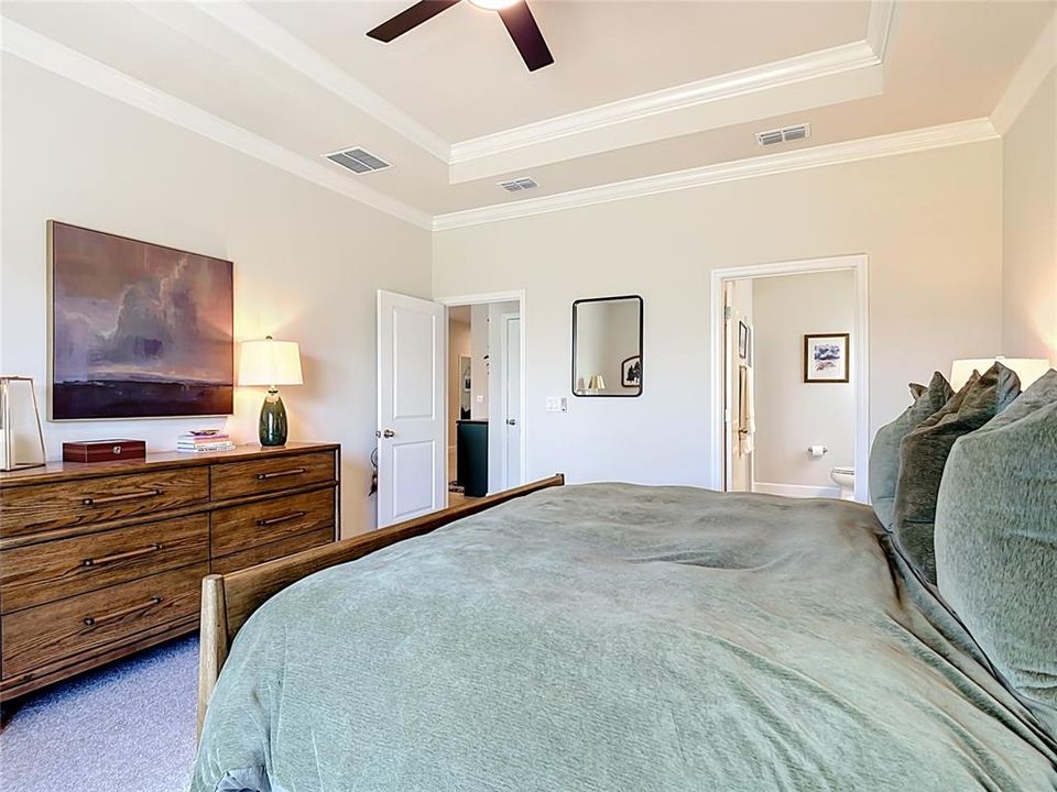 For Rent: $2,600 (3 beds, 3 baths, 2120 Square Feet)