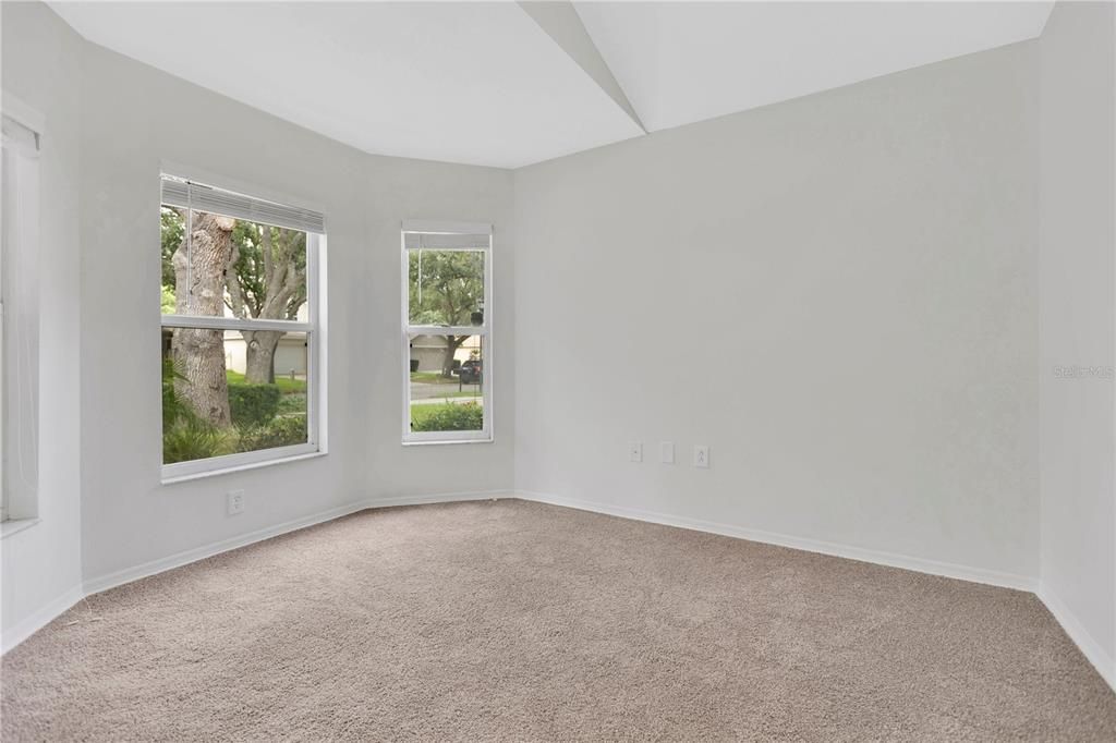 For Sale: $324,900 (3 beds, 2 baths, 1497 Square Feet)
