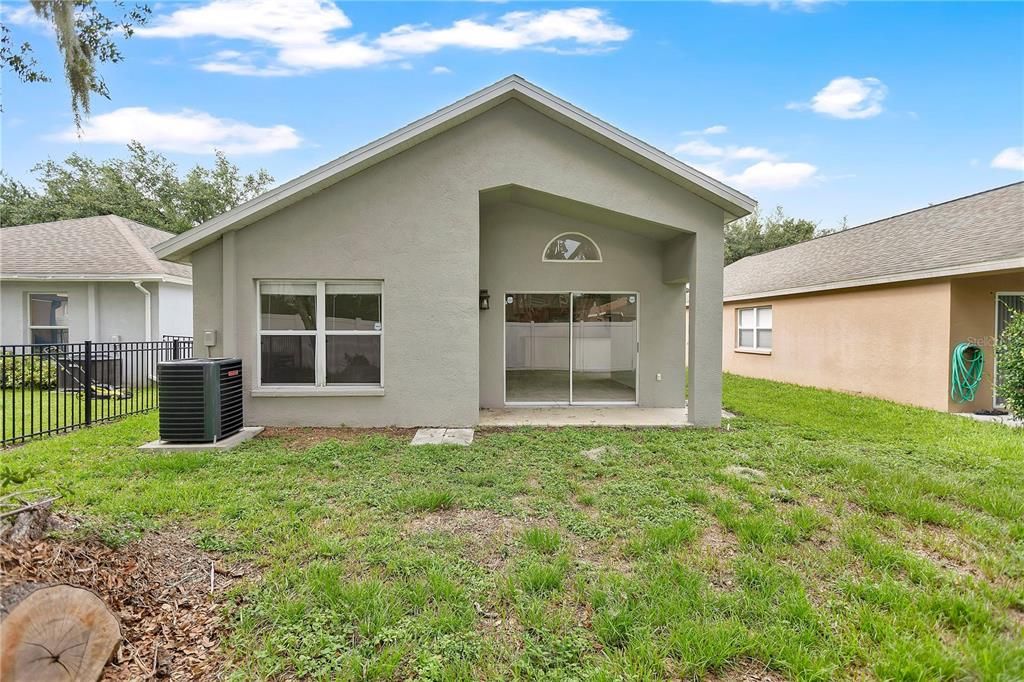 For Sale: $324,900 (3 beds, 2 baths, 1497 Square Feet)