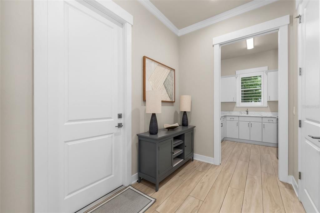 En Venta: $1,035,000 (4 camas, 3 baños, 2980 Pies cuadrados)