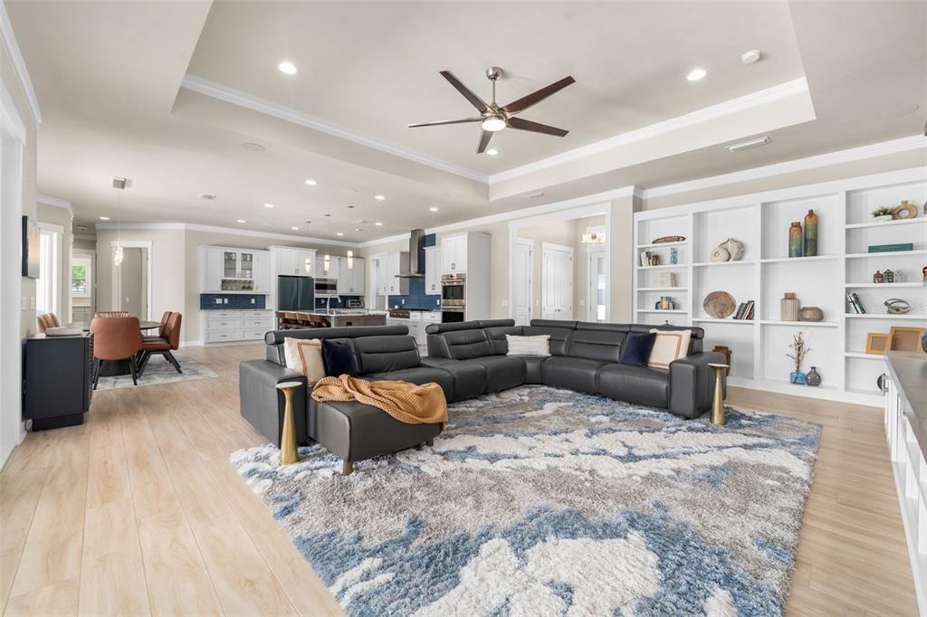 En Venta: $1,035,000 (4 camas, 3 baños, 2980 Pies cuadrados)