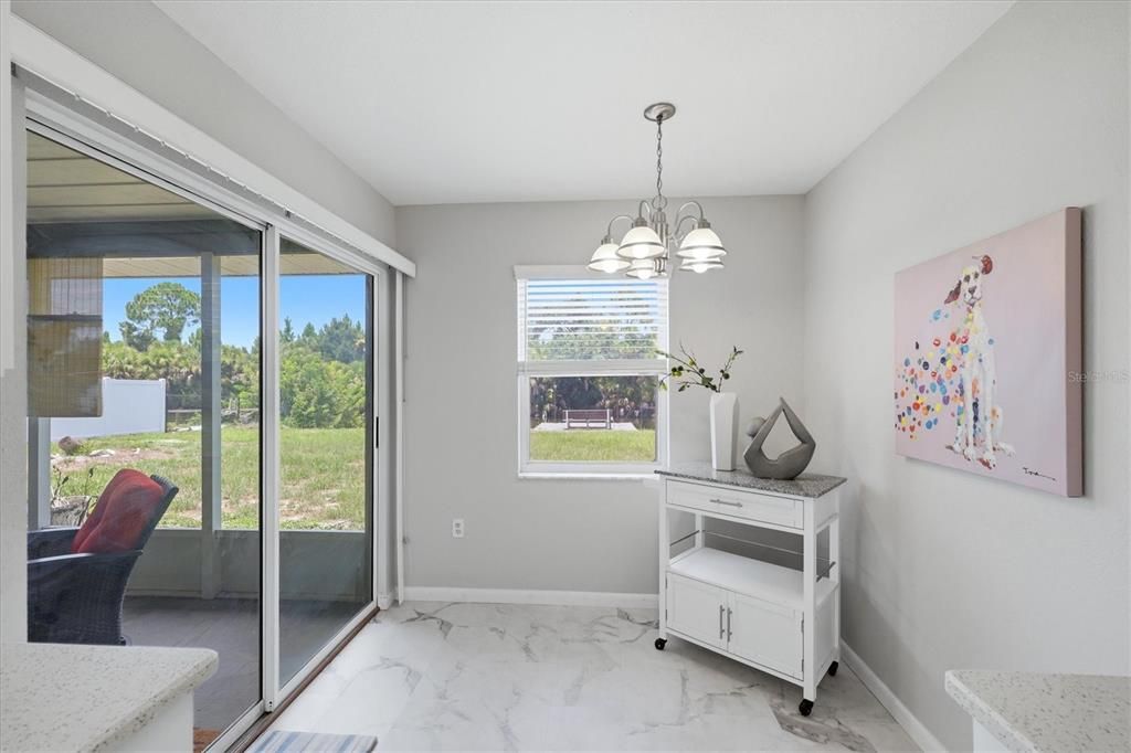 En Venta: $279,000 (2 camas, 2 baños, 1247 Pies cuadrados)