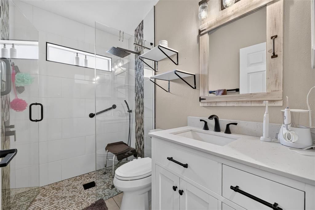 En Venta: $510,000 (4 camas, 2 baños, 1925 Pies cuadrados)