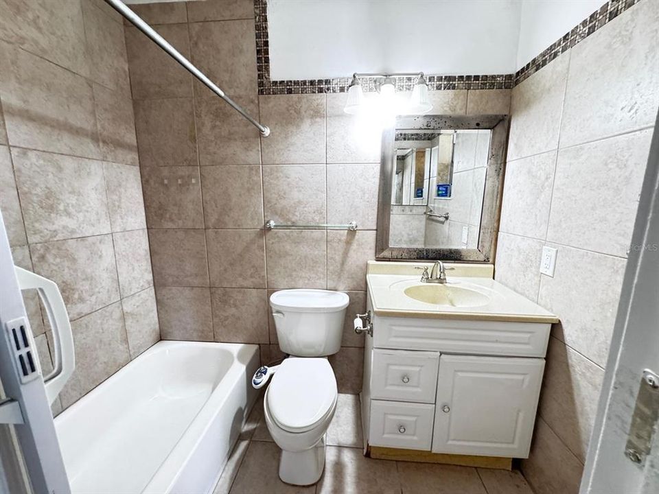 For Sale: $549,900 (4 beds, 2 baths, 1853 Square Feet)