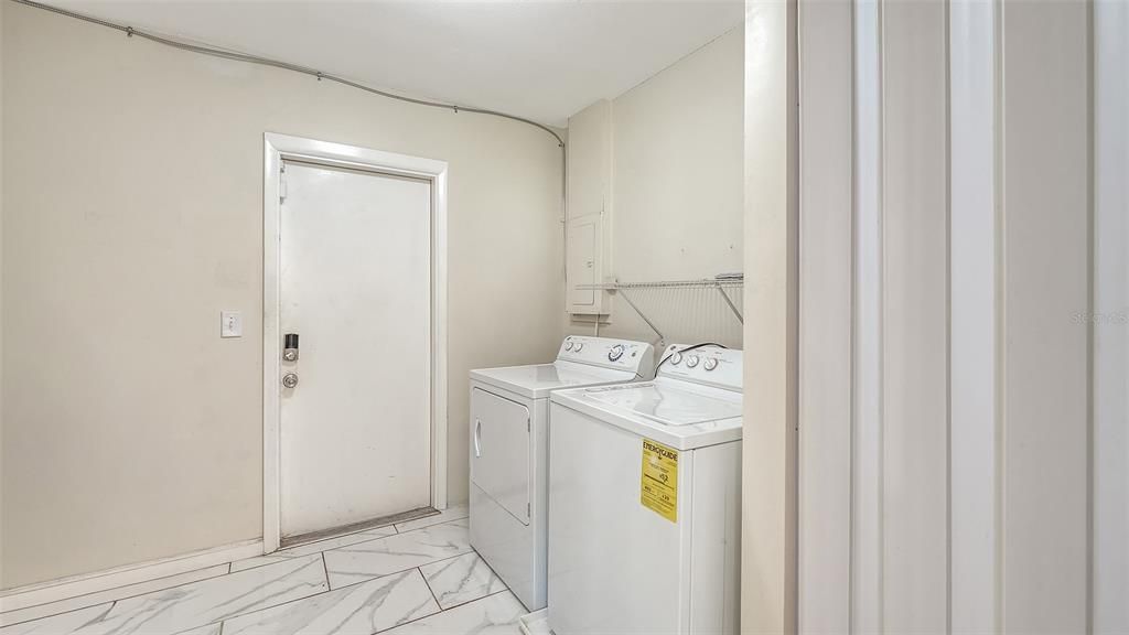 Active With Contract: $285,000 (4 beds, 2 baths, 1120 Square Feet)