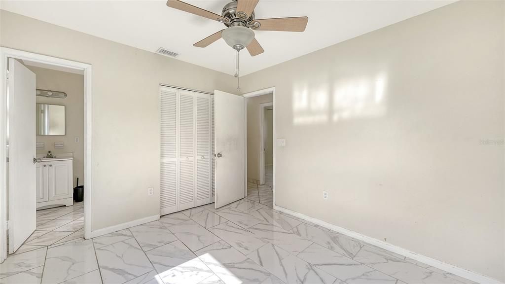 Active With Contract: $285,000 (4 beds, 2 baths, 1120 Square Feet)