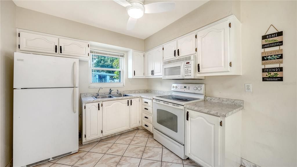 Active With Contract: $285,000 (4 beds, 2 baths, 1120 Square Feet)