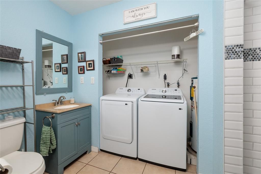 For Sale: $474,900 (4 beds, 3 baths, 1320 Square Feet)