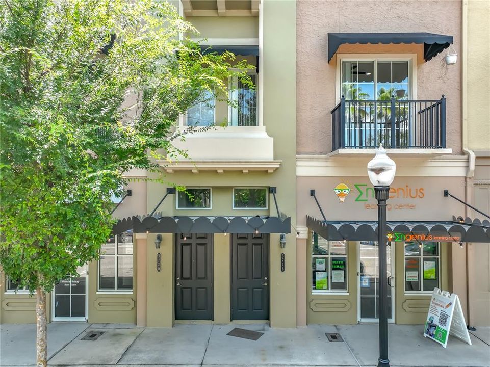 For Rent: $2,750 (3 beds, 2 baths, 1904 Square Feet)