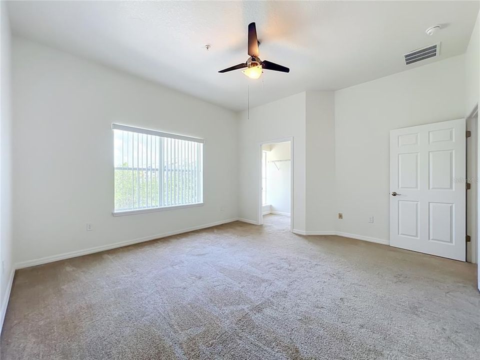 For Rent: $2,750 (3 beds, 2 baths, 1904 Square Feet)