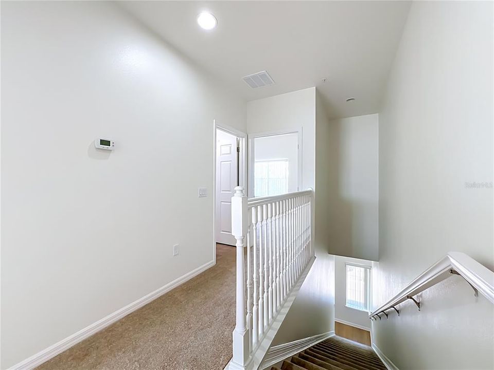 For Rent: $2,750 (3 beds, 2 baths, 1904 Square Feet)