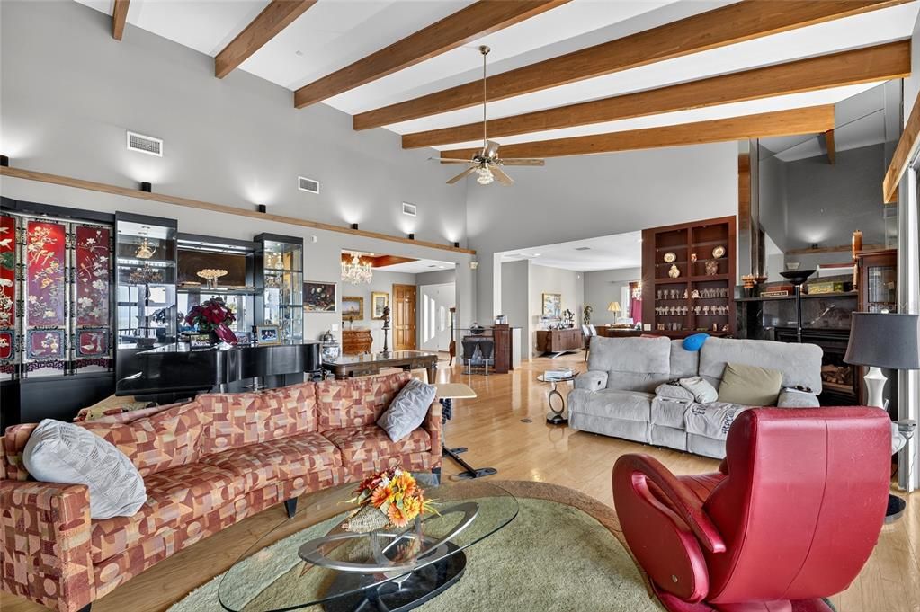 For Sale: $2,500,000 (4 beds, 3 baths, 4159 Square Feet)