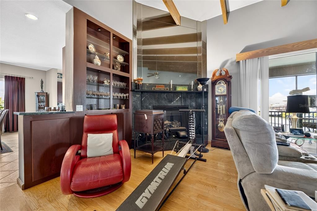 For Sale: $2,500,000 (4 beds, 3 baths, 4159 Square Feet)