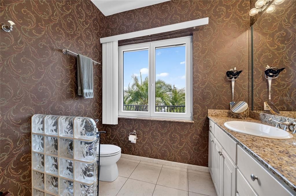For Sale: $2,500,000 (4 beds, 3 baths, 4159 Square Feet)