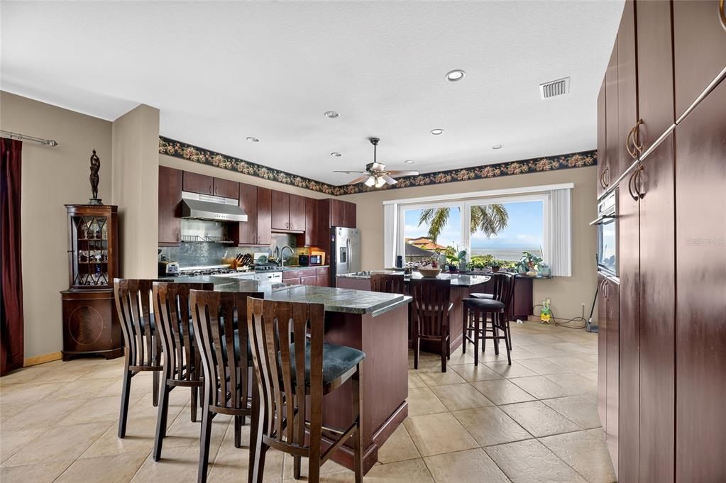 For Sale: $2,500,000 (4 beds, 3 baths, 4159 Square Feet)