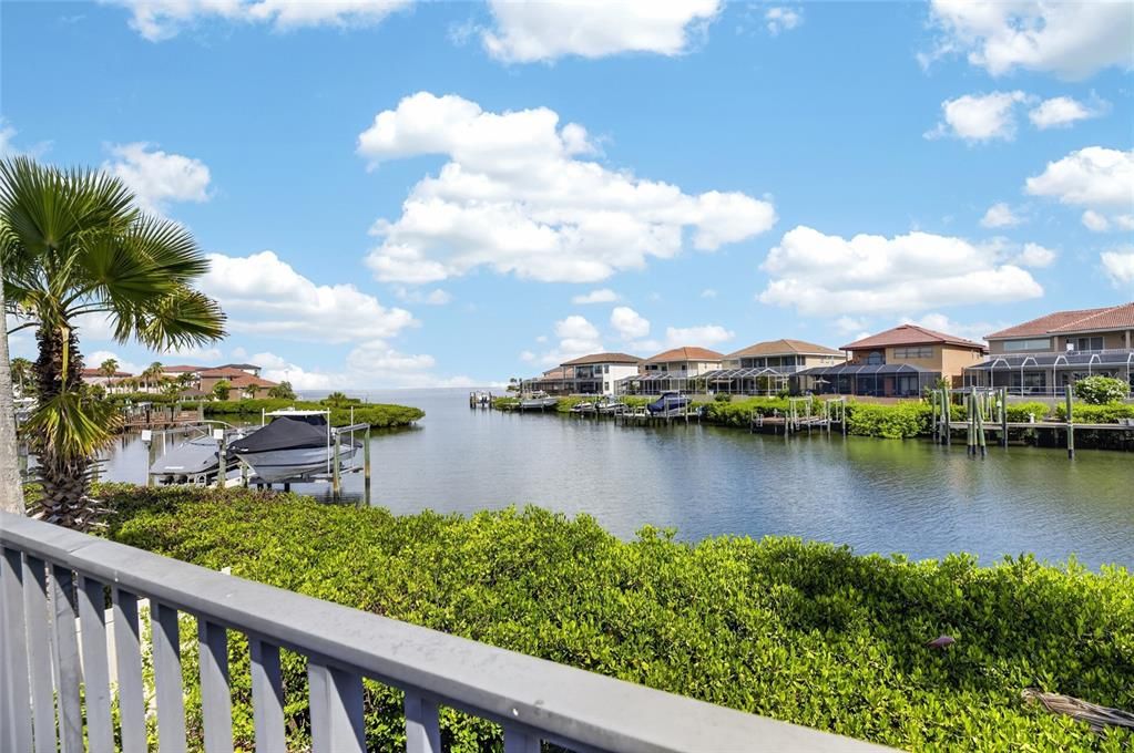 For Sale: $2,500,000 (4 beds, 3 baths, 4159 Square Feet)