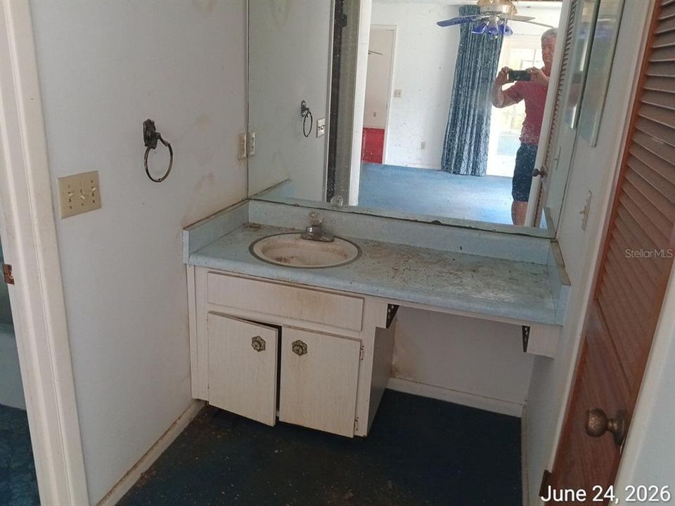 На продажу: $315,000 (4 спален, 3 ванн, 2080 Квадратных фут)