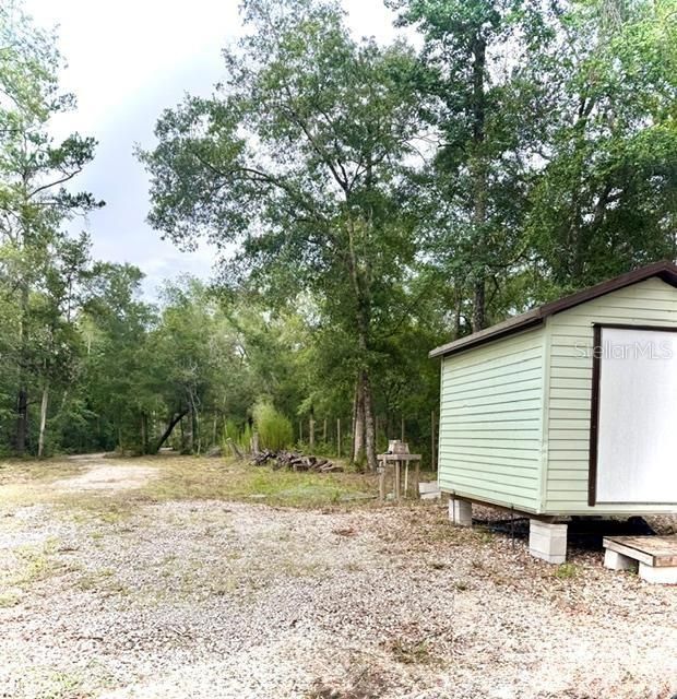 待售: $190,000 (1.14 acres)