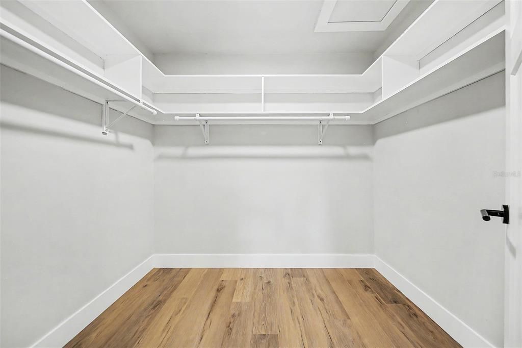 На продажу: $489,900 (3 спален, 2 ванн, 1873 Квадратных фут)