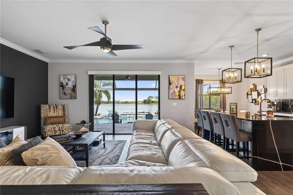 En Venta: $1,349,999 (6 camas, 4 baños, 3882 Pies cuadrados)