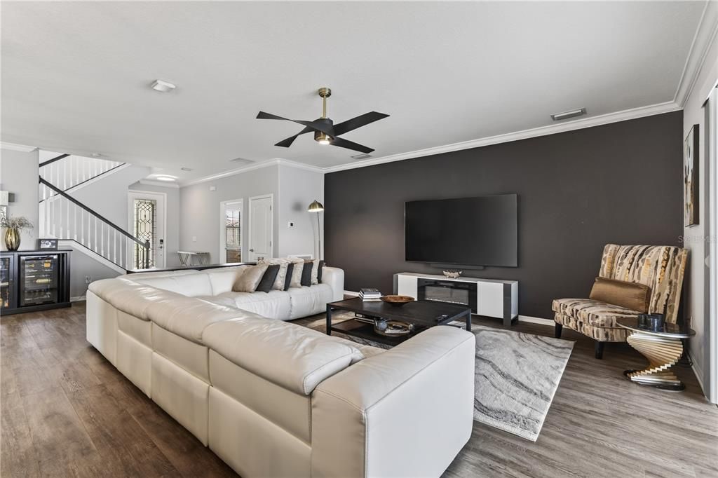 En Venta: $1,349,999 (6 camas, 4 baños, 3882 Pies cuadrados)
