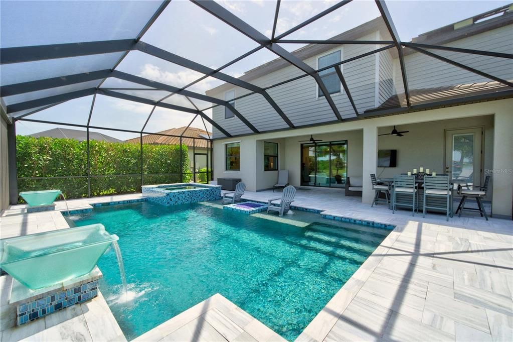 En Venta: $1,349,999 (6 camas, 4 baños, 3882 Pies cuadrados)