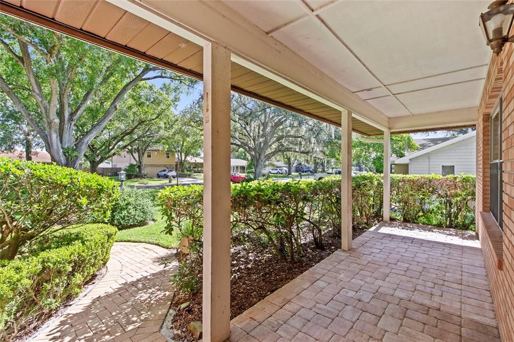 For Sale: $399,999 (4 beds, 3 baths, 2027 Square Feet)