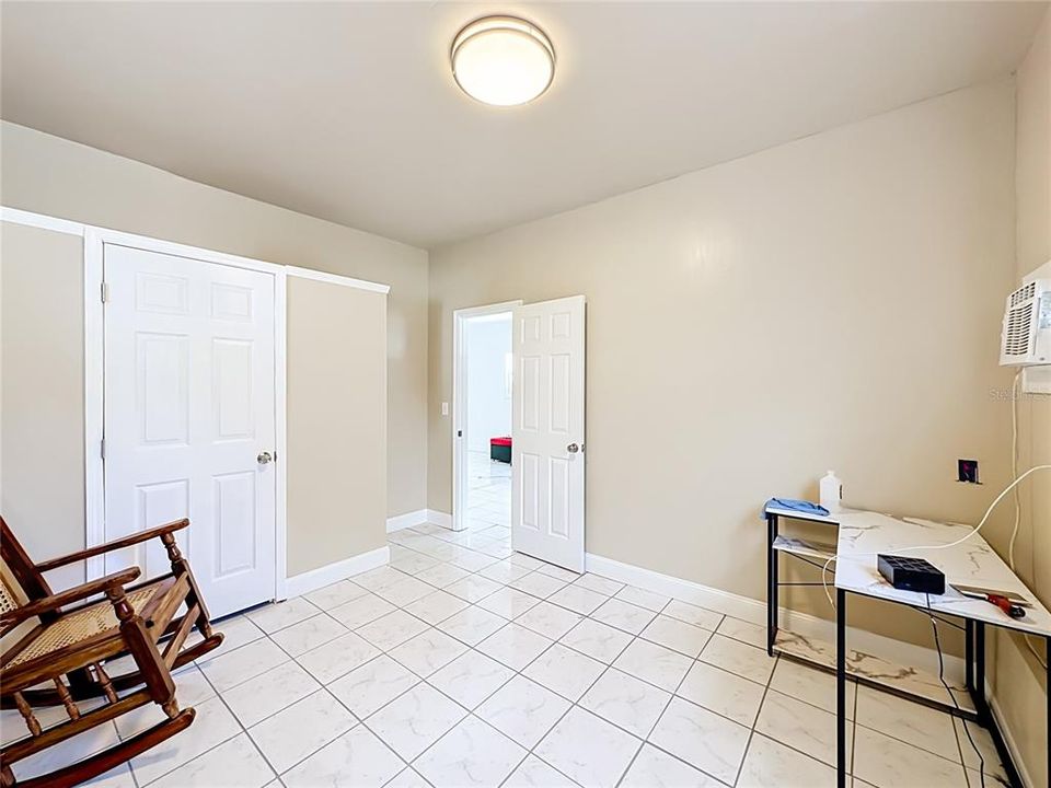 En Venta: $179,000 (2 camas, 2 baños, 1664 Pies cuadrados)
