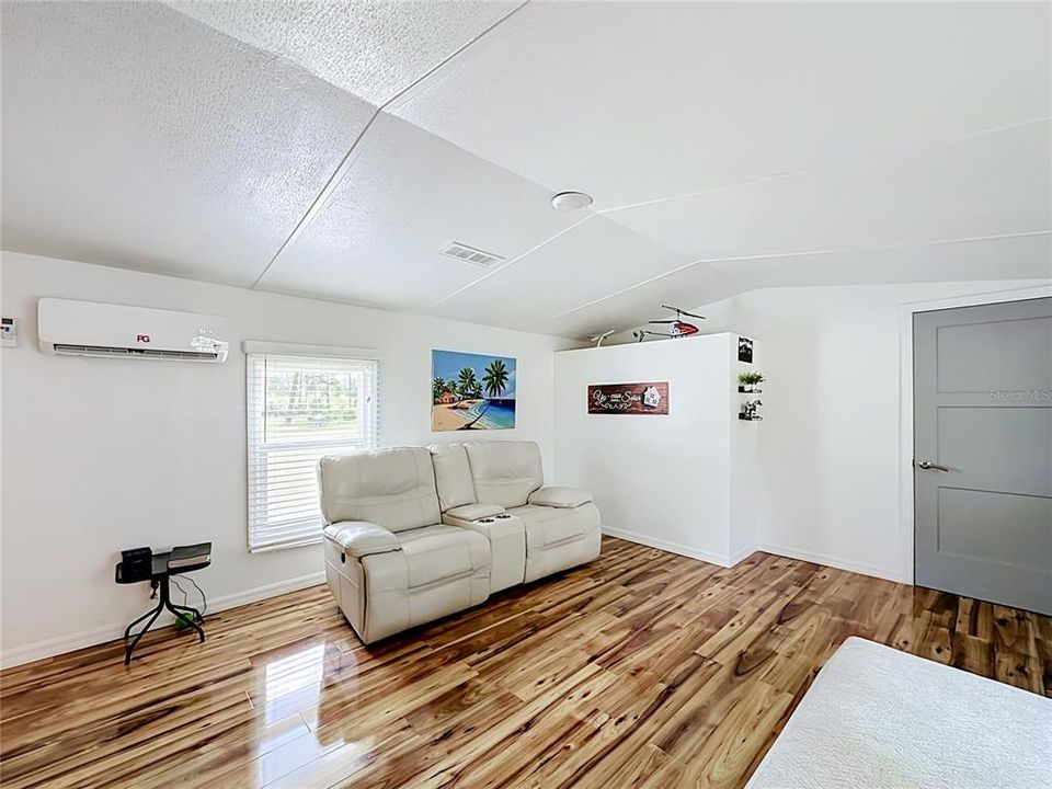 En Venta: $179,000 (2 camas, 2 baños, 1664 Pies cuadrados)