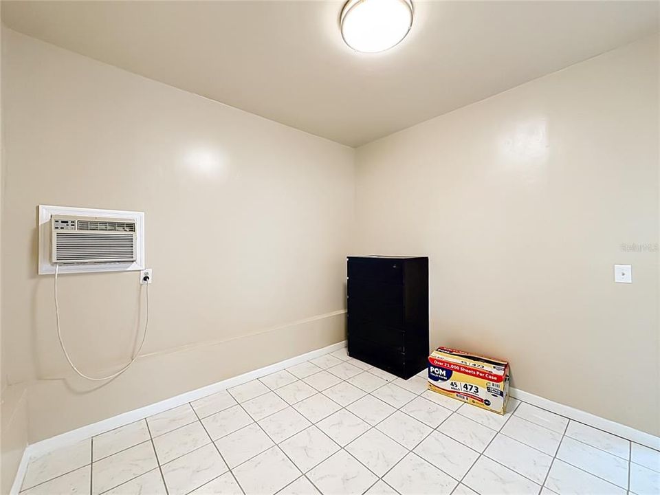 En Venta: $179,000 (2 camas, 2 baños, 1664 Pies cuadrados)