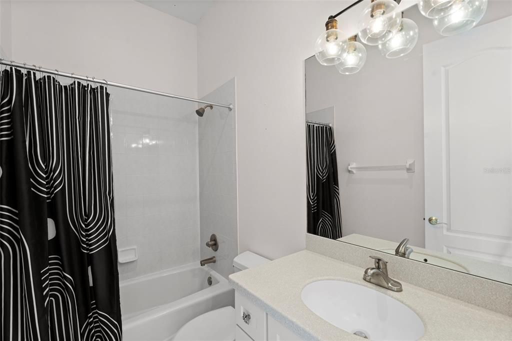 En Venta: $2,699,000 (5 camas, 5 baños, 5565 Pies cuadrados)