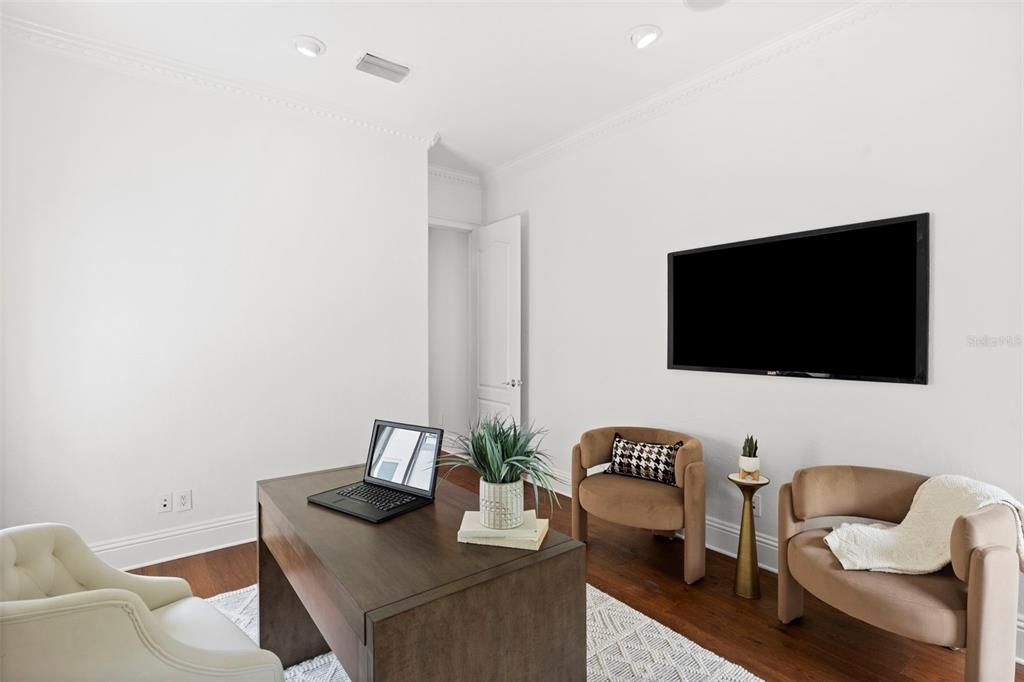 En Venta: $2,699,000 (5 camas, 5 baños, 5565 Pies cuadrados)