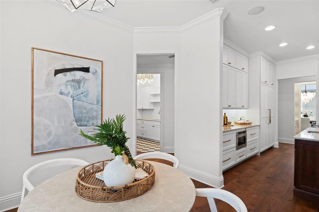 En Venta: $2,699,000 (5 camas, 5 baños, 5565 Pies cuadrados)