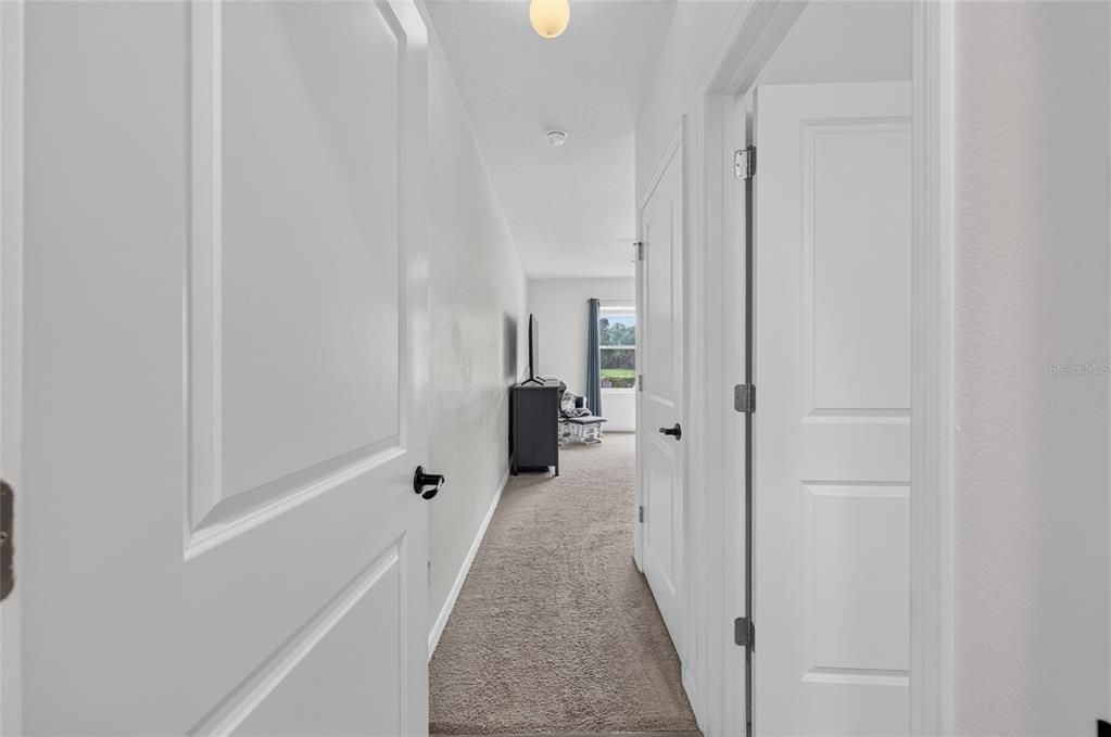En Venta: $399,000 (4 camas, 2 baños, 2319 Pies cuadrados)