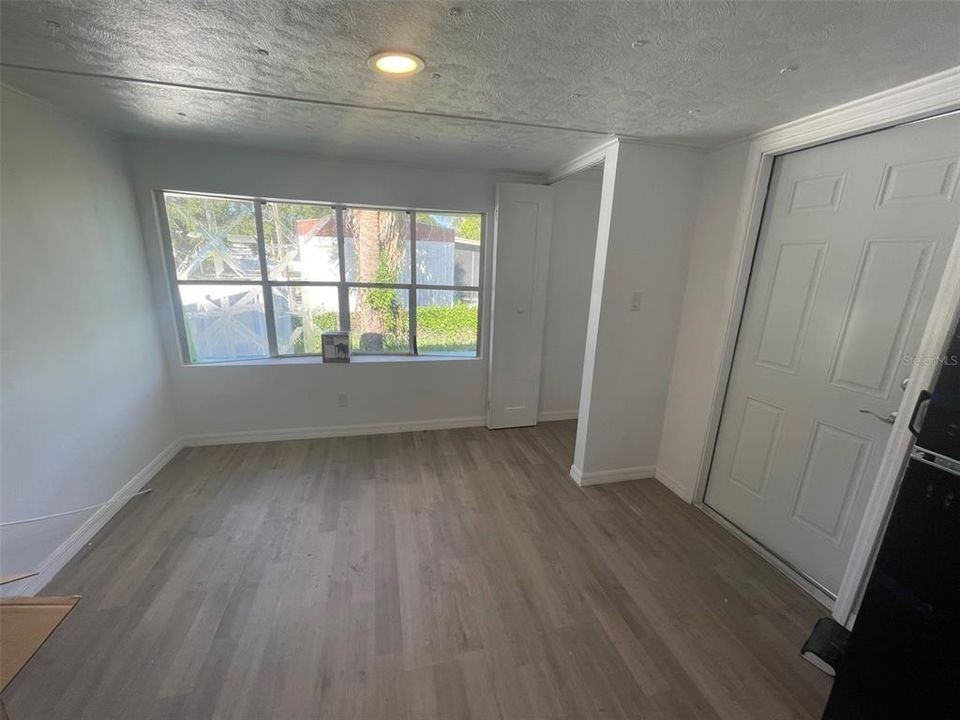 En Venta: $264,500 (3 camas, 2 baños, 780 Pies cuadrados)
