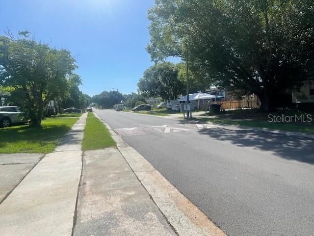 En Venta: $264,500 (3 camas, 2 baños, 780 Pies cuadrados)