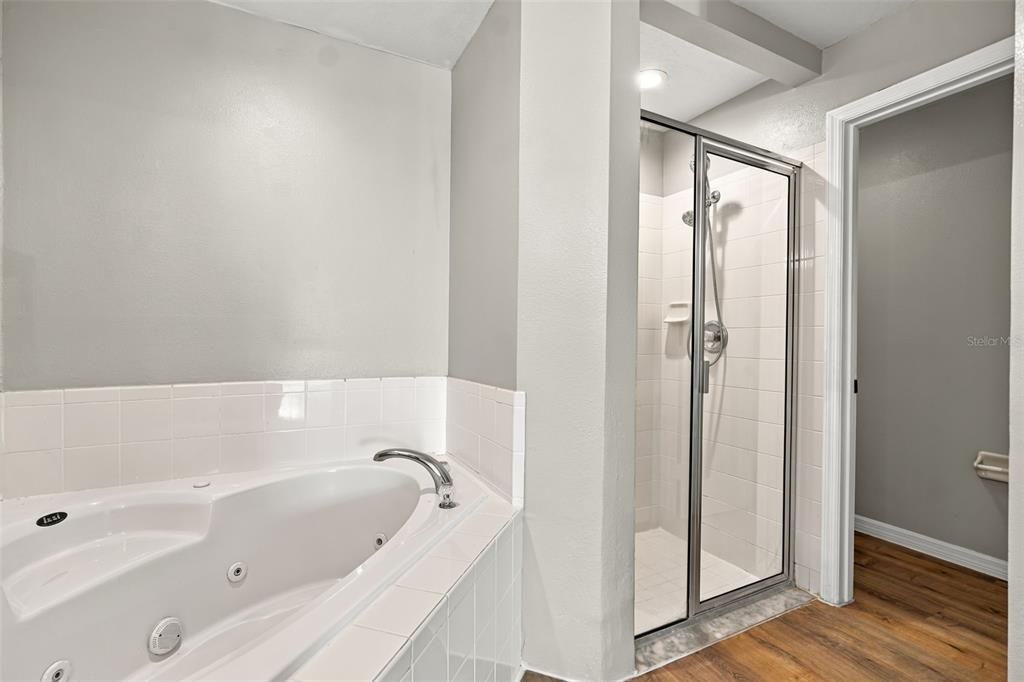En Venta: $334,000 (3 camas, 2 baños, 1825 Pies cuadrados)