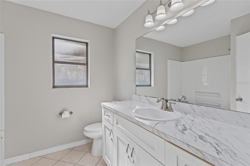 На продажу: $450,000 (3 спален, 2 ванн, 1422 Квадратных фут)