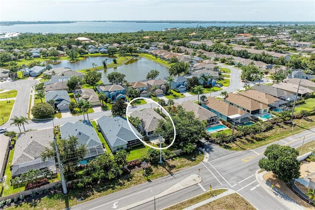 For Sale: $524,900 (3 beds, 2 baths, 2021 Square Feet)
