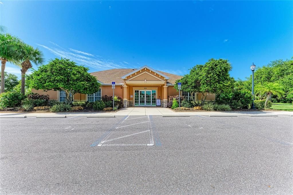 For Sale: $524,900 (3 beds, 2 baths, 2021 Square Feet)