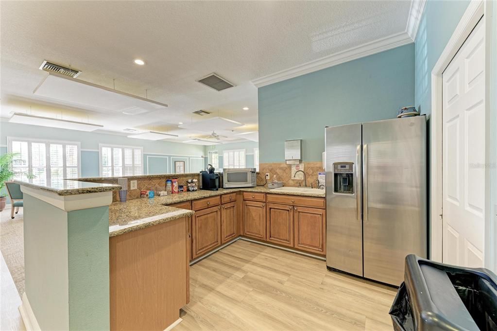 For Sale: $524,900 (3 beds, 2 baths, 2021 Square Feet)