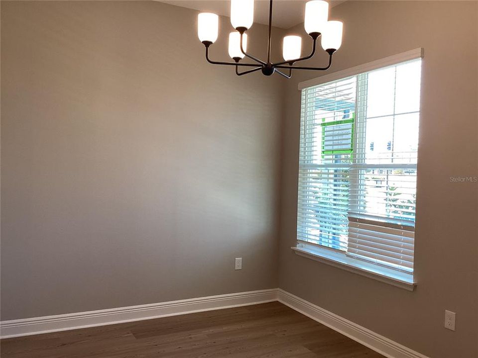 For Sale: $599,990 (3 beds, 2 baths, 1699 Square Feet)