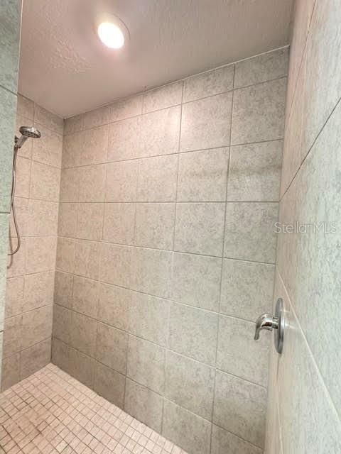 For Rent: $1,995 (3 beds, 2 baths, 1380 Square Feet)