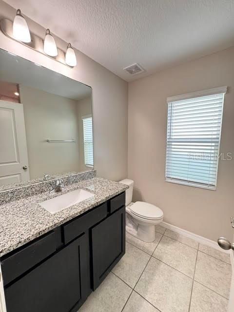 For Rent: $1,995 (3 beds, 2 baths, 1380 Square Feet)